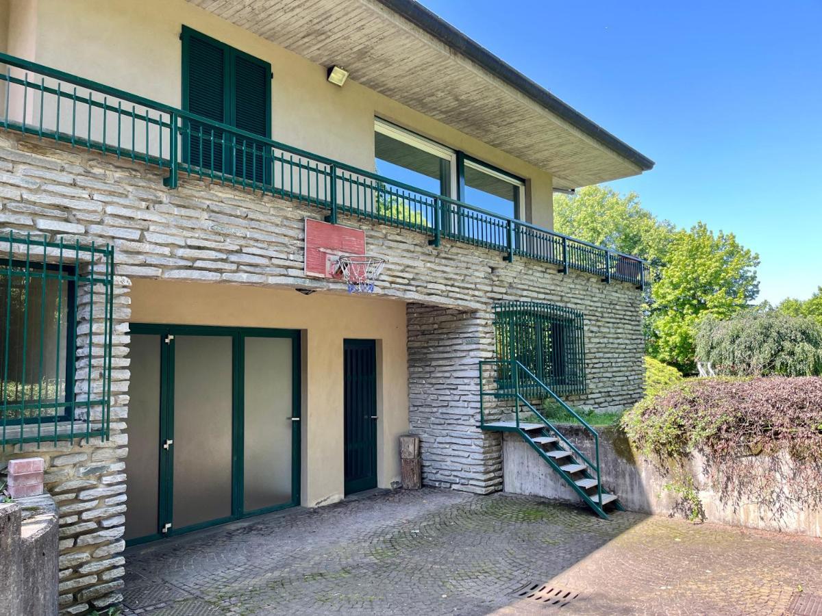 Lukas Home Con Il Cuore Appartamento 3 Camere Al Piano Terra E Appartamento 1 Camera In Taverna Merone Luaran gambar
